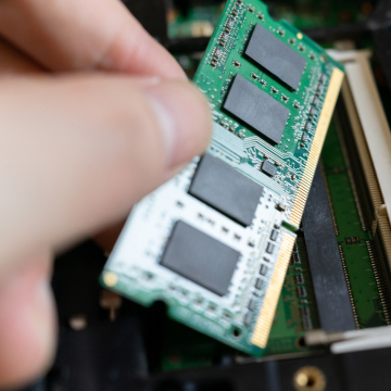 How does RAM work? 